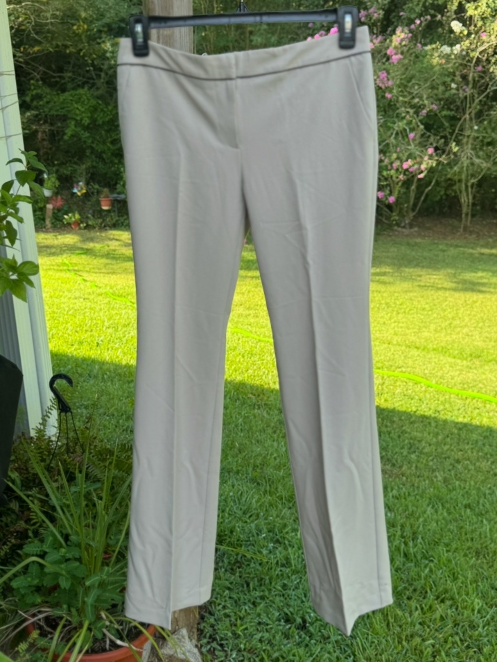 Worthington • Tailored Stretch Straight Leg Pants • Piping Detail • Size 4 - Picture 2 of 7